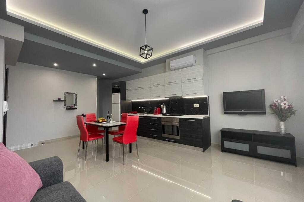 Maxim Deluxe Apartment Nea Alikarnassos Esterno foto