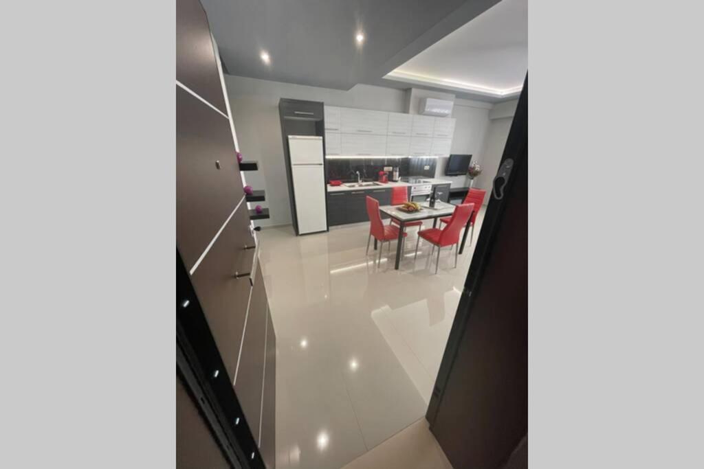 Maxim Deluxe Apartment Nea Alikarnassos Esterno foto